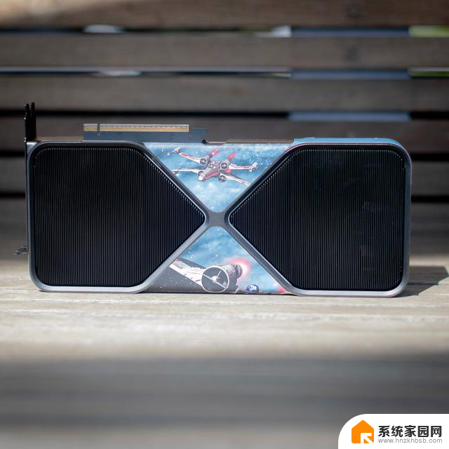 英伟达星战日限定：抢先体验科幻主题RTX 5090显卡