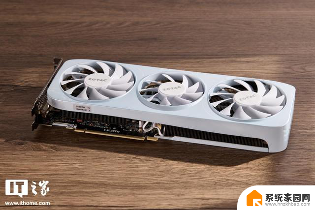 索泰GeForce RTX 5060 Ti 8GB月白OC显卡评测：性能如何，值得购买吗？
