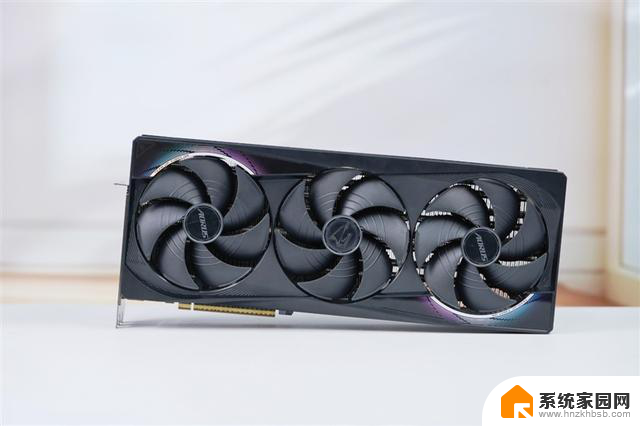 技嘉RTX 5070 Ti超级雕评测：高端玩家首选的游戏显卡