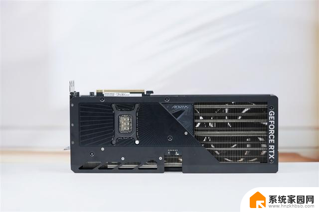 技嘉RTX 5070 Ti超级雕评测：高端玩家首选的游戏显卡