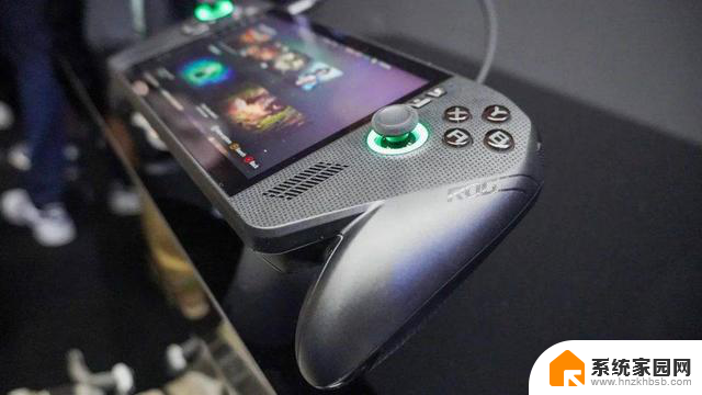 首款Xbox掌机正式发布，瘦身版Windows带来哪些变化？